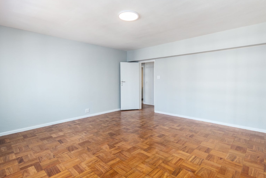 To Let 2 Bedroom Property for Rent in Sea Point Western Cape